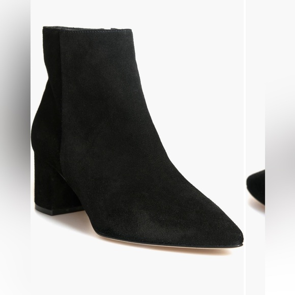 L’AGENCE Jeanne Block Heel Bootie charcoal gray 38.5 NWOB - Picture 4 of 4